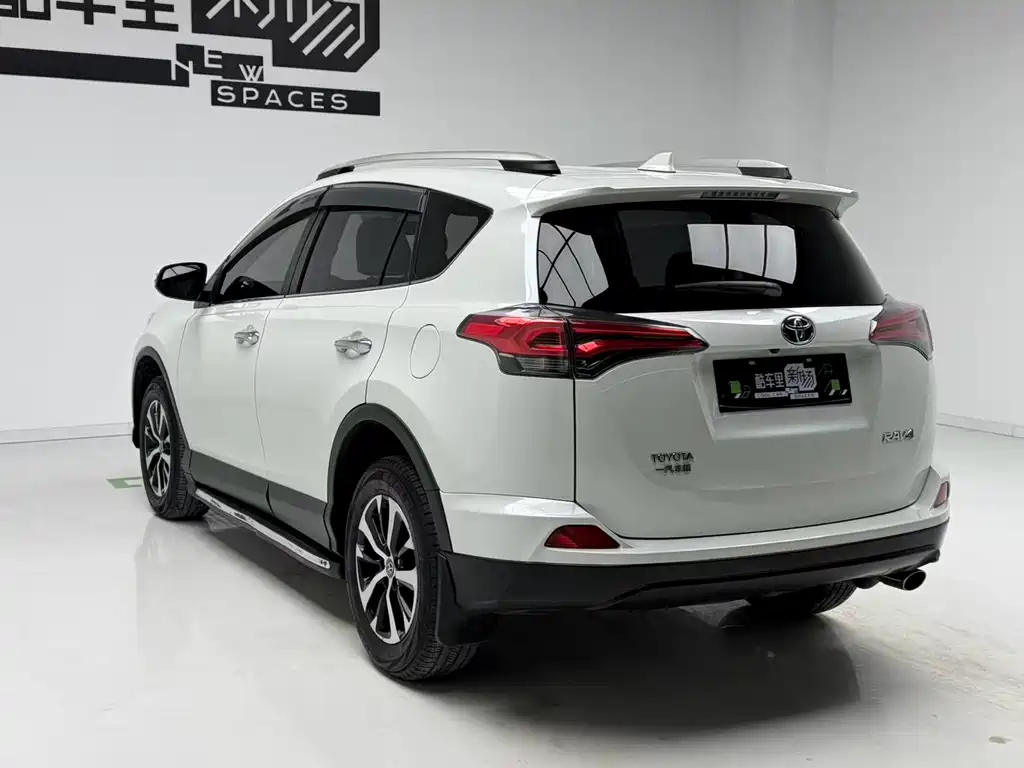 RAV4 2016 2.0L CVT FWD Style Edition National V