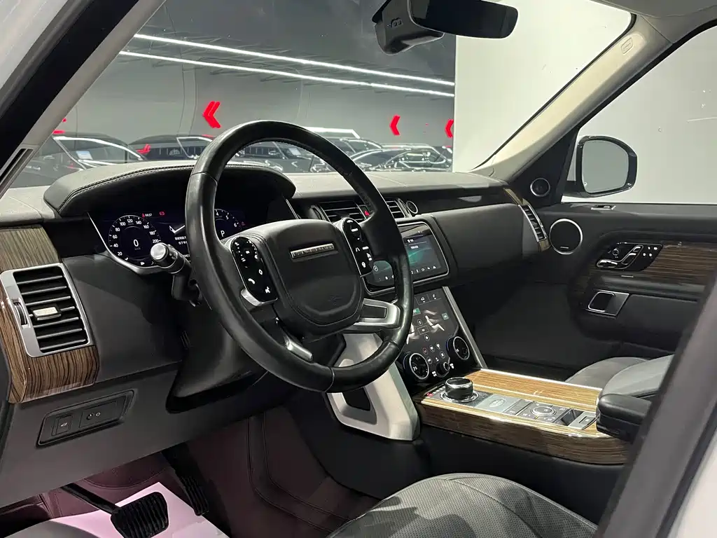 Range Rover 2018 3.0 SC V6 Vogue Autobiography