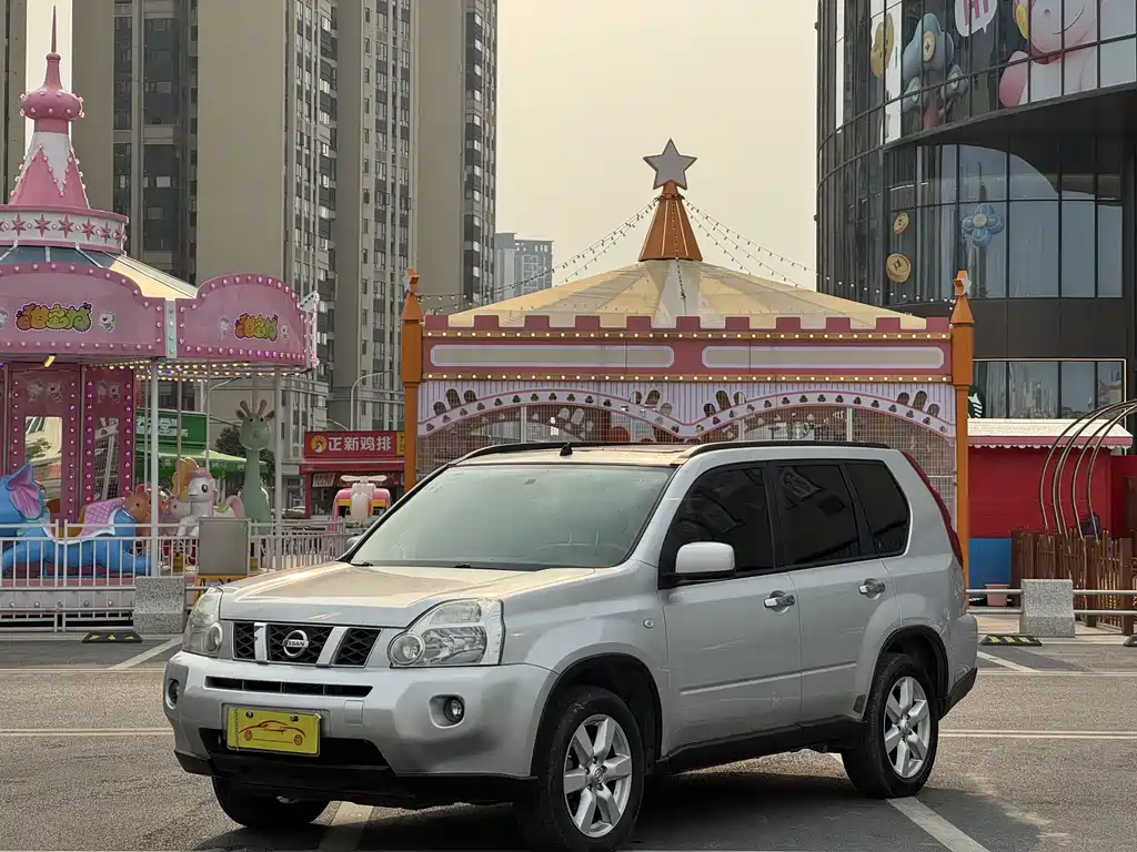 Qashqai 2010 2.5L Manual Luxury Edition 4WD