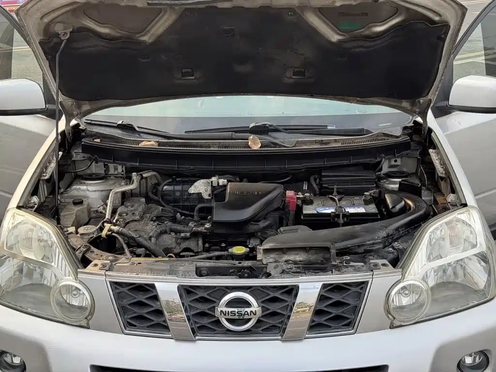 Qashqai 2010 2.5L Manual Luxury Edition 4WD