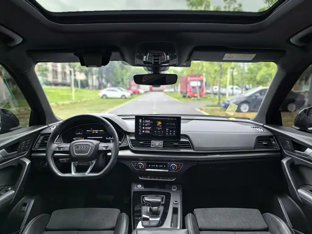 Audi Q5L Sportback 2022 Facelift 40 TFSI Luxury Edition