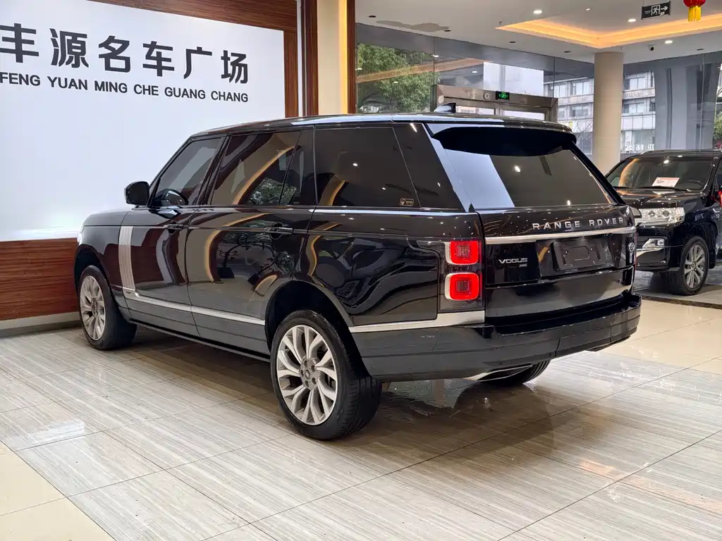 Range Rover 2021 3.0 L6 Classic Extended Edition