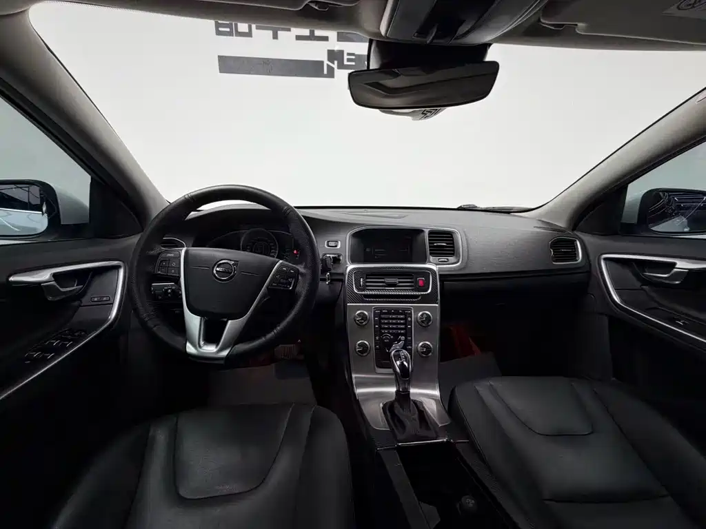 Volvo S60 2019 S60L T3 Smart Progress Edition