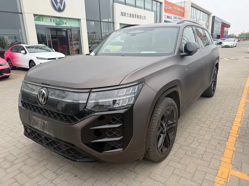 Tongyi Qianwen 2025 model Tongyi Qianwen Pro 450TSI four-wheel drive Dengfeng edition