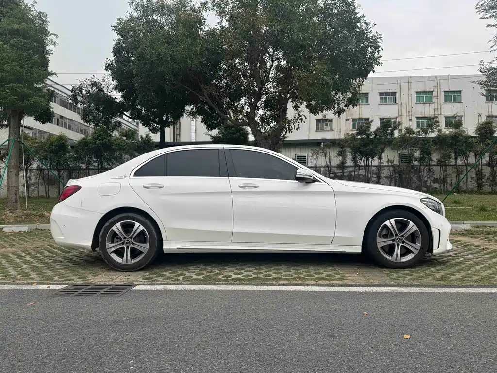 Mercedes-Benz C-Class 2020 C 260 L Sport Edition