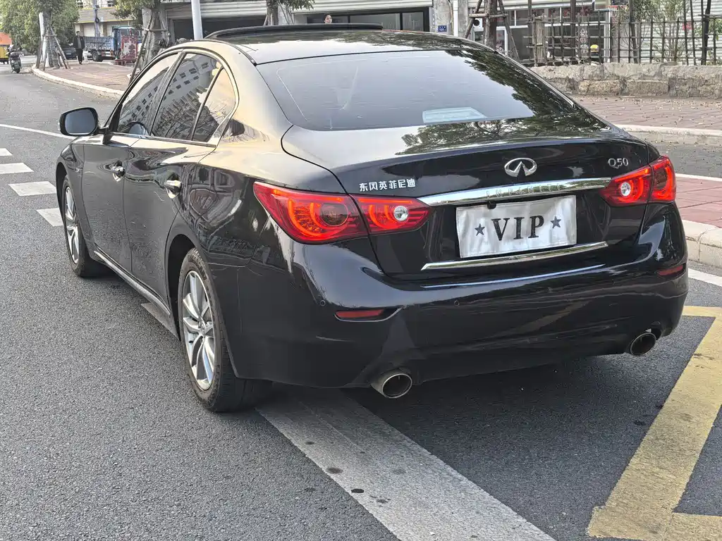 Infiniti Q50L 2016 Edition 2.0T Enjoyment Version