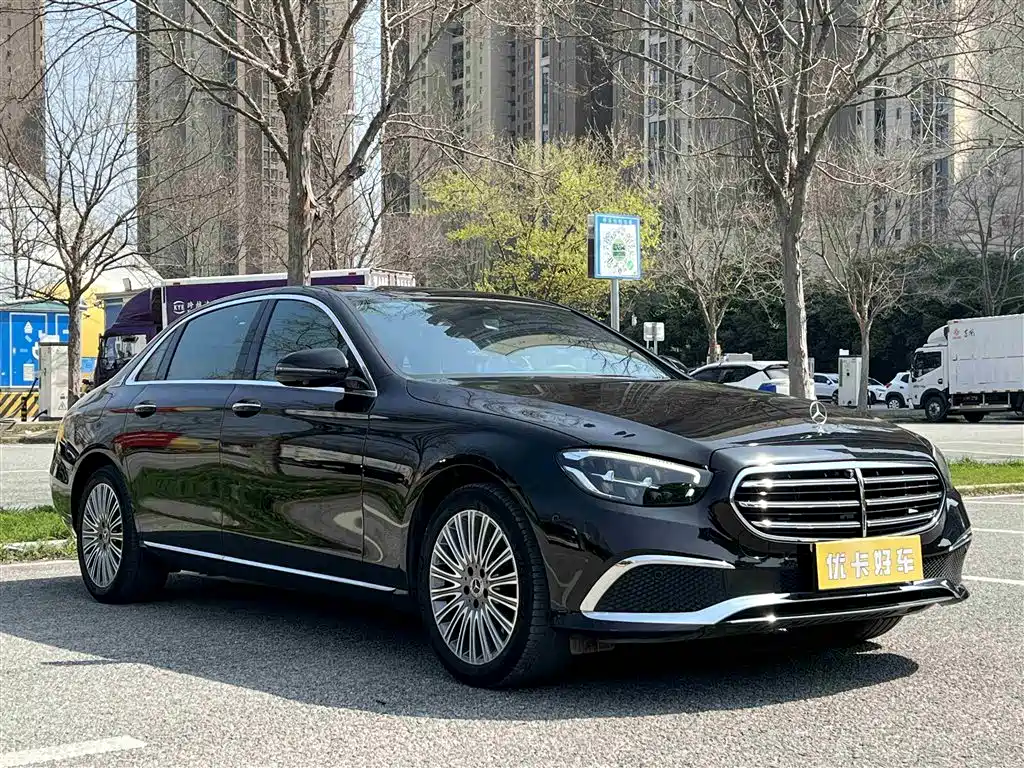 Mercedes-Benz E-Class 2021 E 300 L Fashion Edition