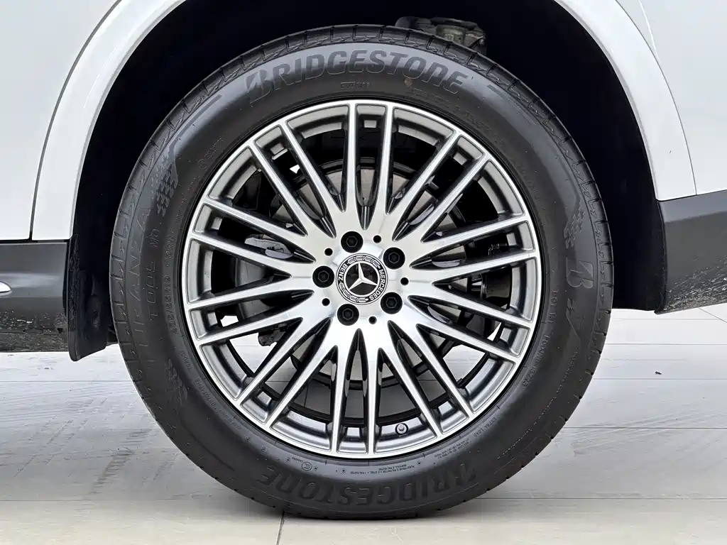 Mercedes-Benz GLC 2026 GLC 300 L 4MATIC Dynamic Edition 5-seater