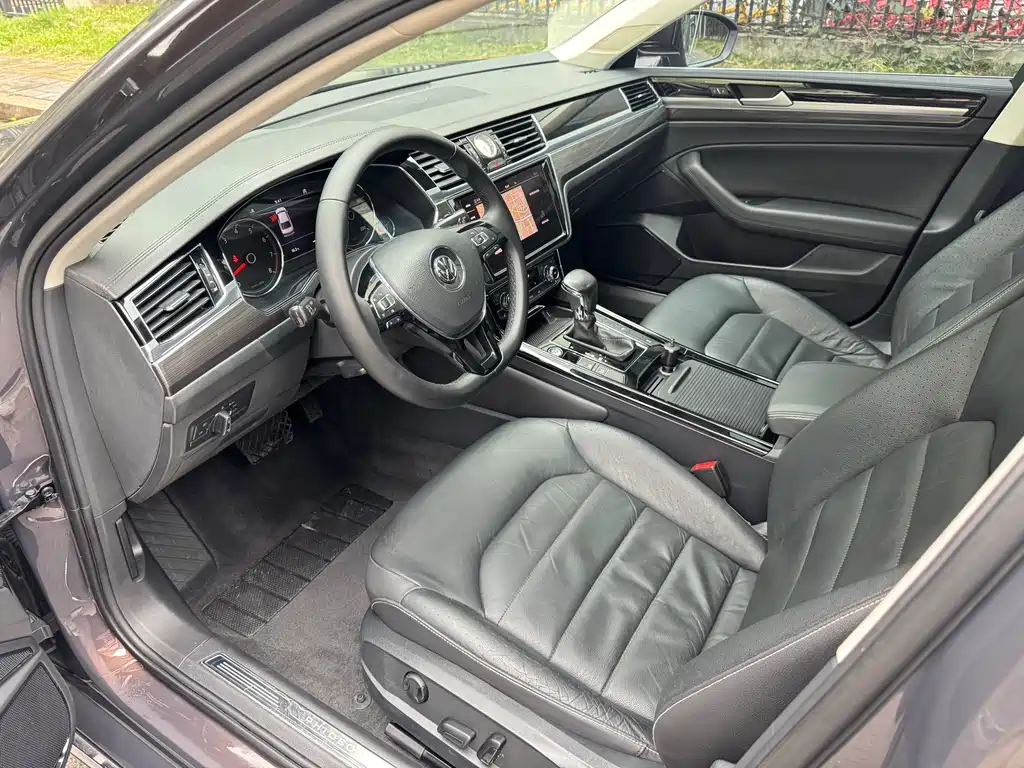 Huayang 2018 Model 380TSI Two-Wheel Drive Business Edition