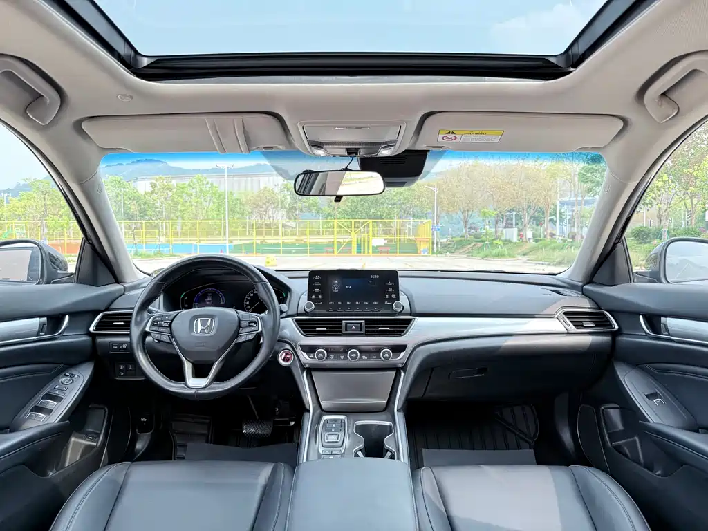 Accord 2018 Hybrid 2.0L Sharp Lead Edition National VI