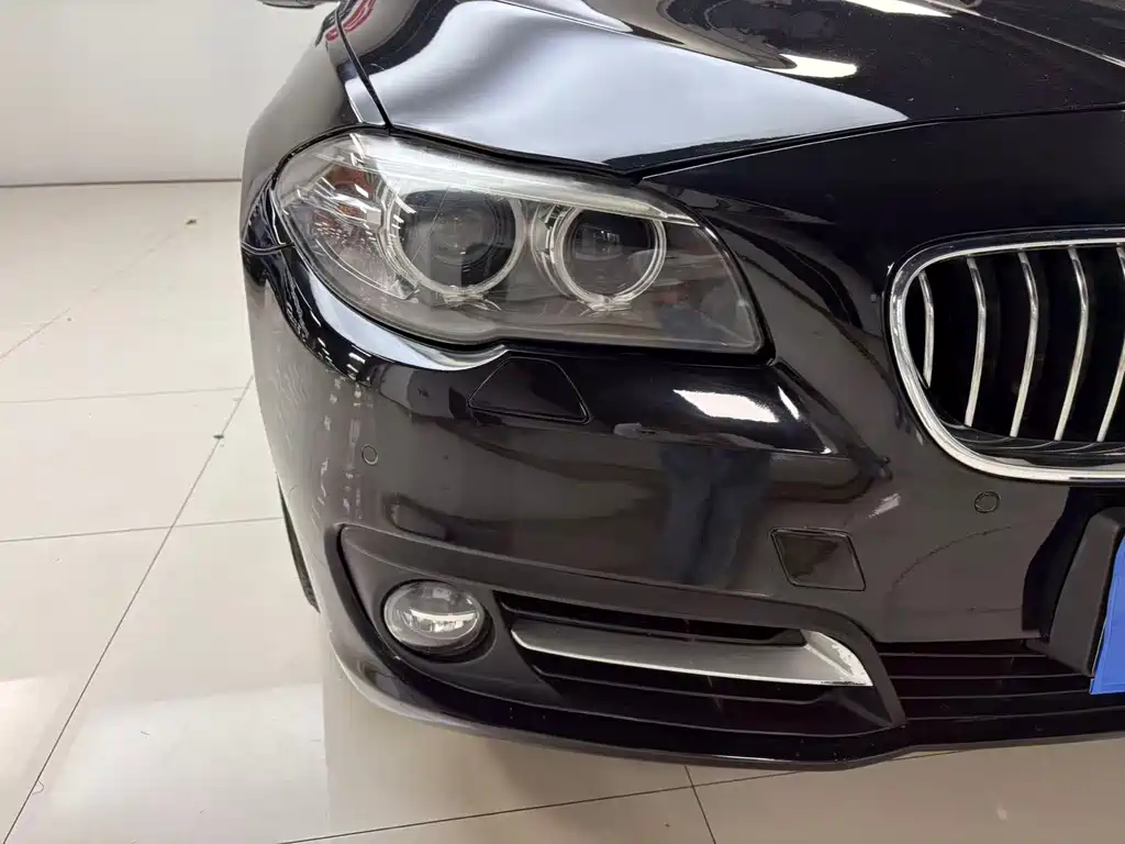BMW 5 Series 2014 model 520Li Elegant Edition