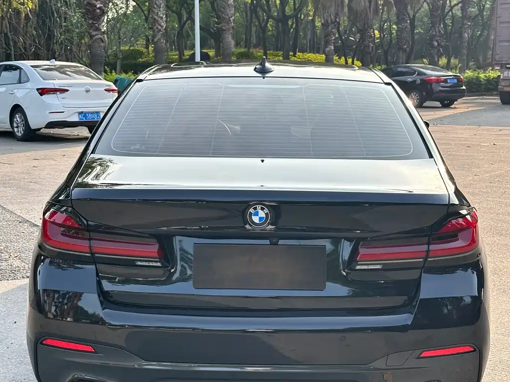 BMW 5 Series 2023 530Li Grandeur Edition M Sport Package