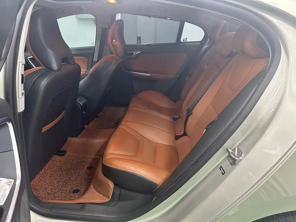 Volvo S60 2017 S60L T5 Smart Drive Edition