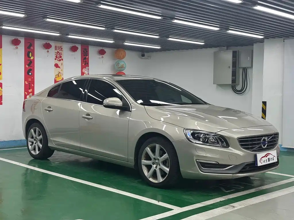 Volvo S60 2017 S60L T5 Smart Drive Edition