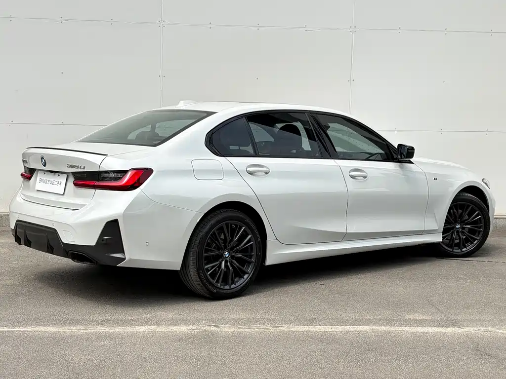 BMW 3 Series 2024 325Li M Sport Nightshade Package