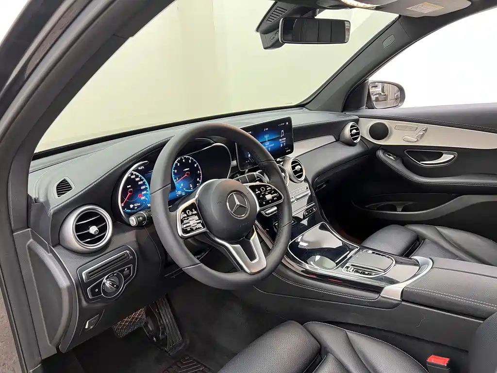 Mercedes-Benz GLC 2022 GLC 260 L 4MATIC Dynamic Edition