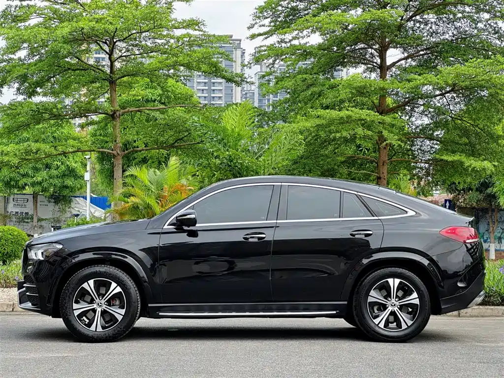 Mercedes-Benz GLE Coupe 2020 GLE 350 4MATIC Coupe SUV Fashion Edition
