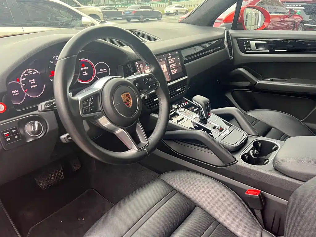 Cayenne 2019 3.0T