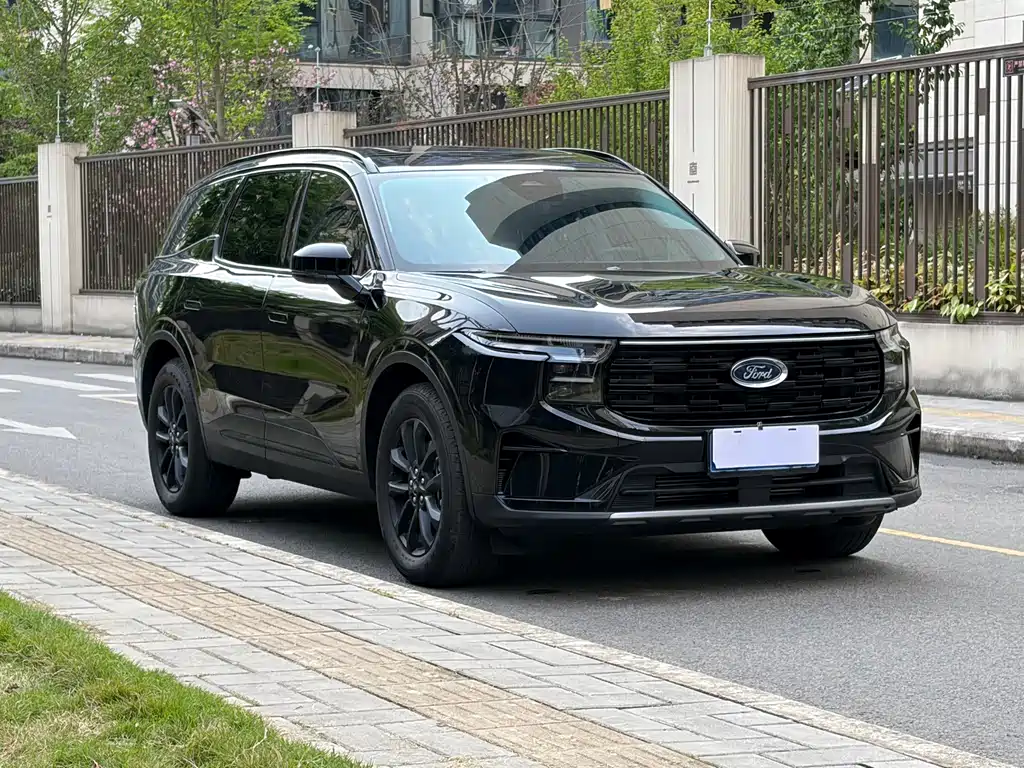 Ford Escape 2024 2.0T EcoBoost AWD 7-seat Trend Edition