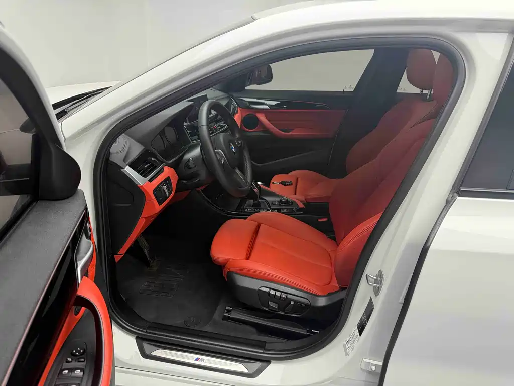 BMW X2 2020 sDrive25i Leading Edition M Sport Package