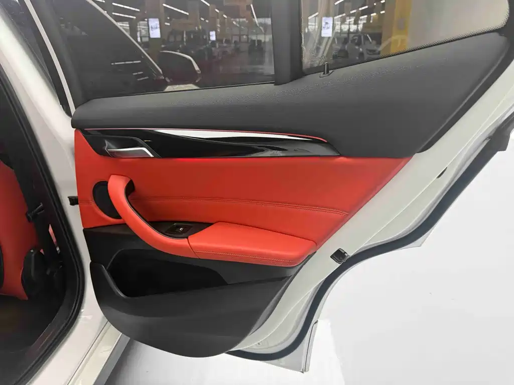 BMW X2 2020 sDrive25i Leading Edition M Sport Package