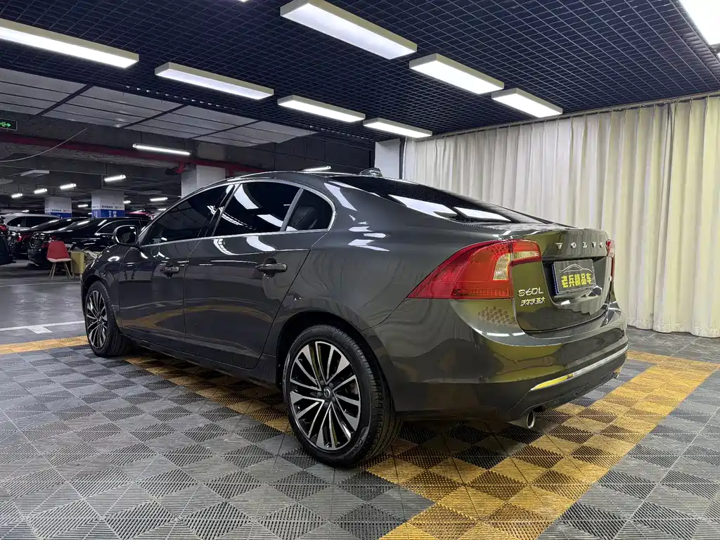 Volvo S60 2018 S60L T4 Smart Vision 2018 Edition