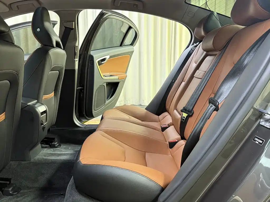 Volvo S60 2018 S60L T4 Smart Vision 2018 Edition