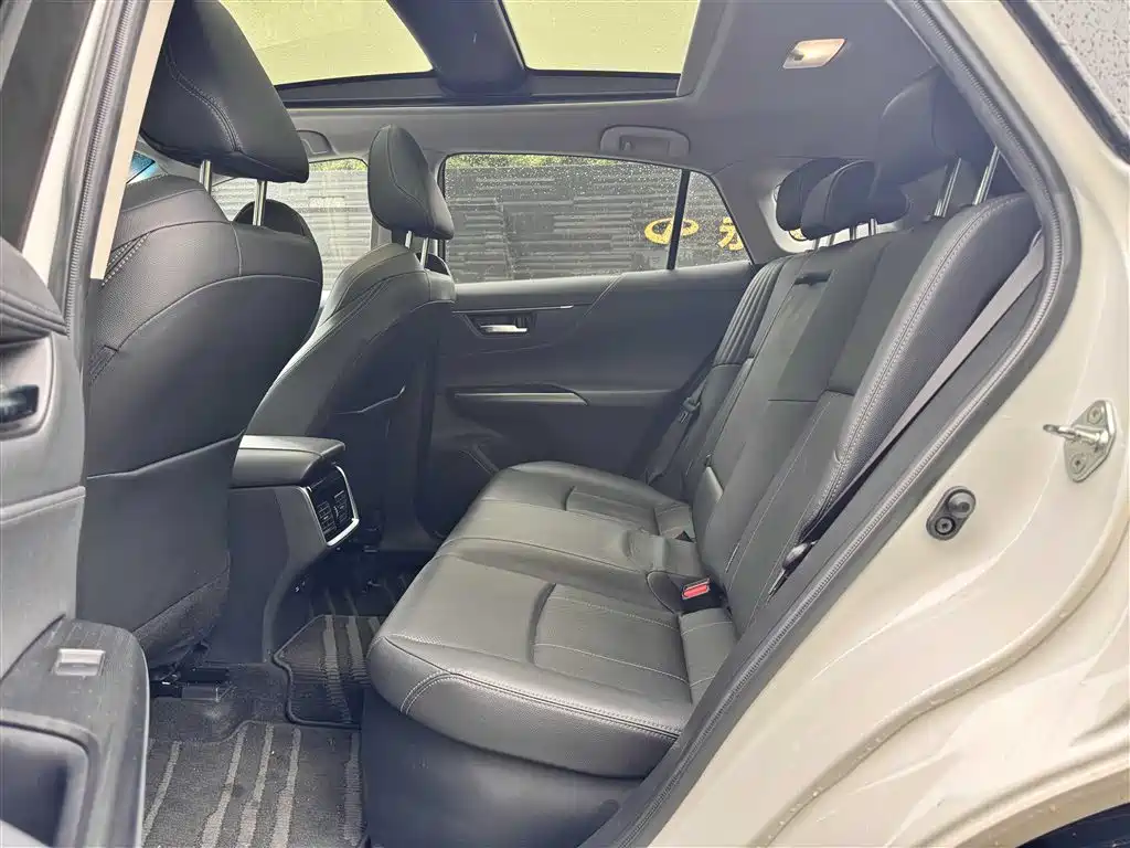 Lingfang Harrier 2022 Model Dual Motor 2.5L CVT 4WD Premium Edition