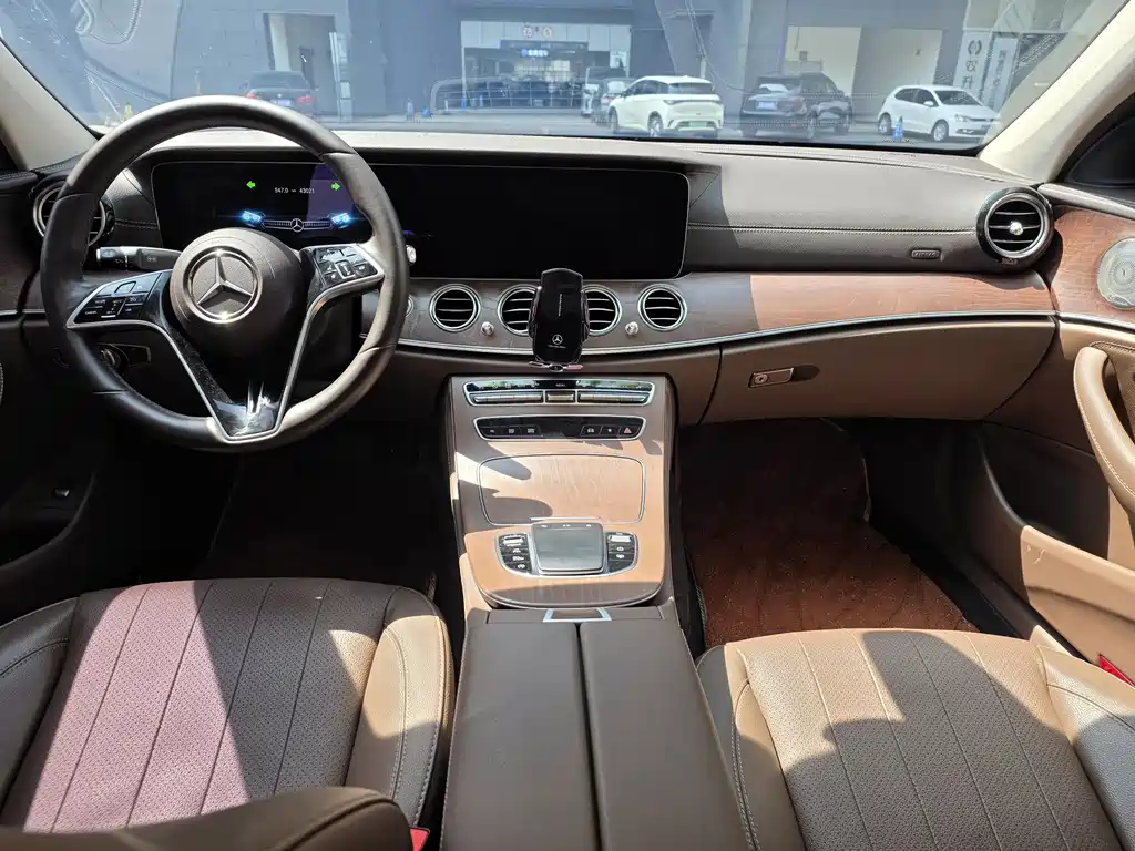 Mercedes-Benz E-Class 2021 E 300 L Luxury Edition