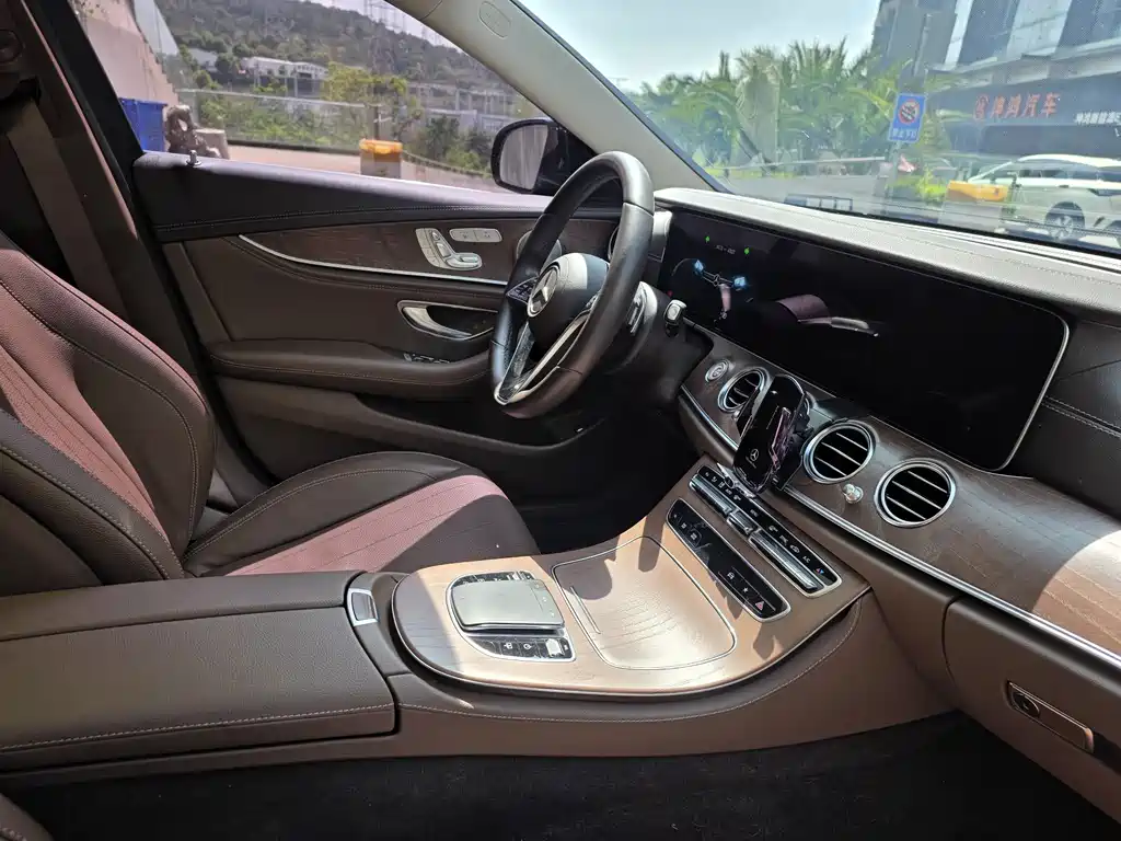 Mercedes-Benz E-Class 2021 E 300 L Luxury Edition