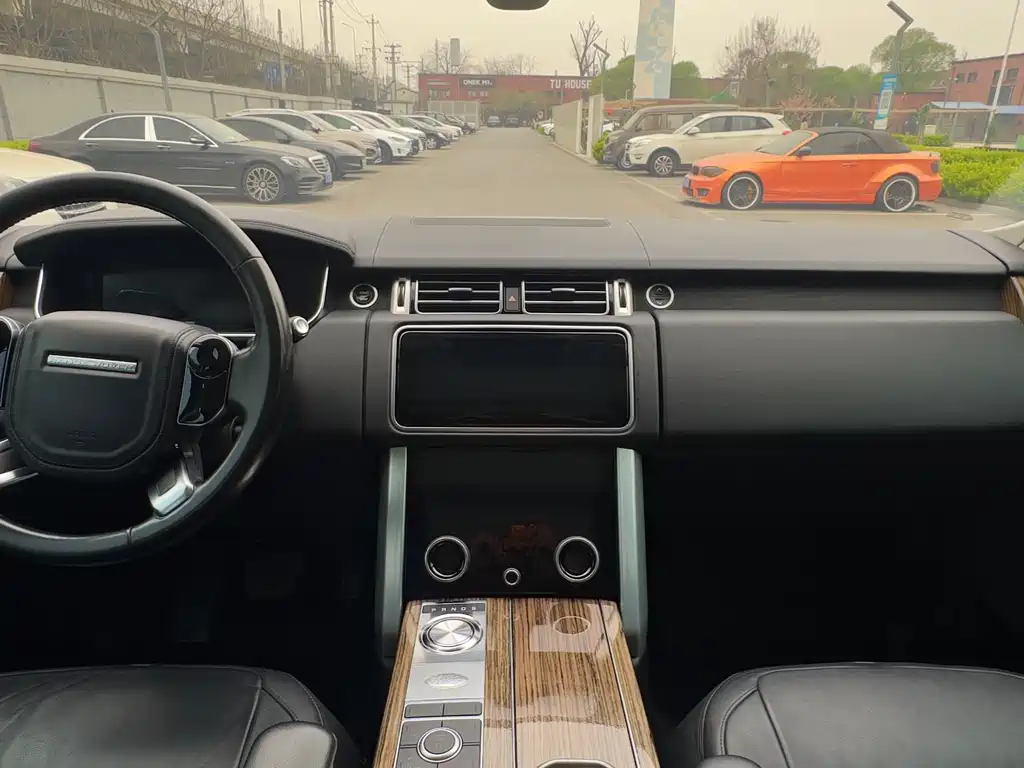 Range Rover 2019 3.0 SC V6盛世版