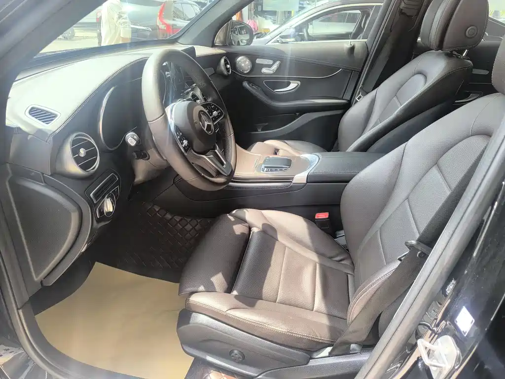Mercedes-Benz GLC 2021 GLC 260 L 4MATIC Luxury Edition