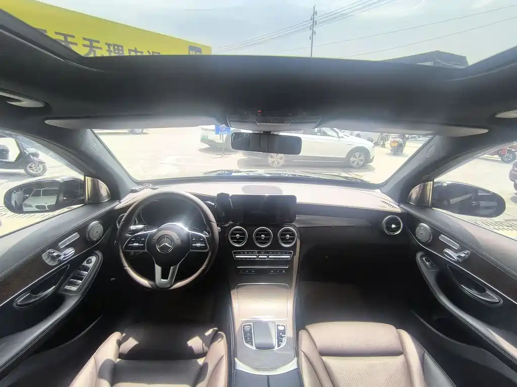 Mercedes-Benz GLC 2021 GLC 260 L 4MATIC Luxury Edition