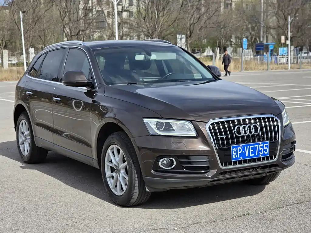 Audi Q5 2016 model 40 TFSI进取型