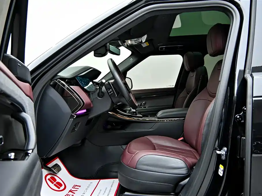 Range Rover Sport 2025 Edition 400PS Stealth Special Edition