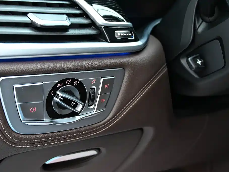 BMW 7 Series 2019 Model Facelift 730Li M Sport Package