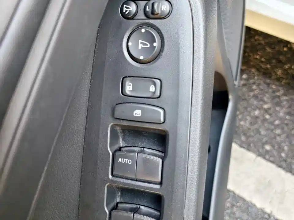 Vezel 2023 1.5L CVT Pioneer Edition