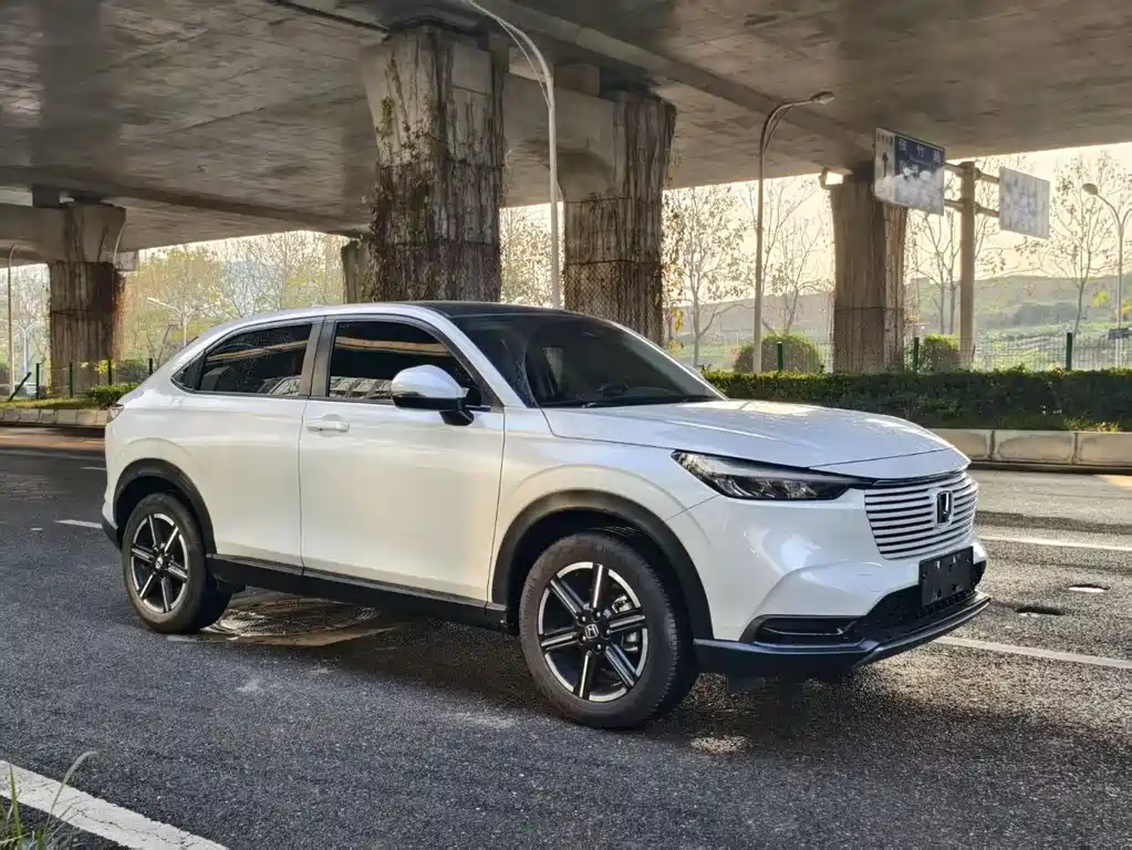 Vezel 2023 1.5L CVT Pioneer Edition