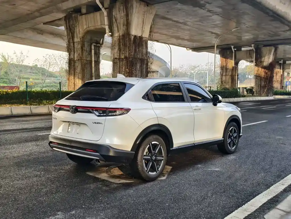 Vezel 2023 1.5L CVT Pioneer Edition