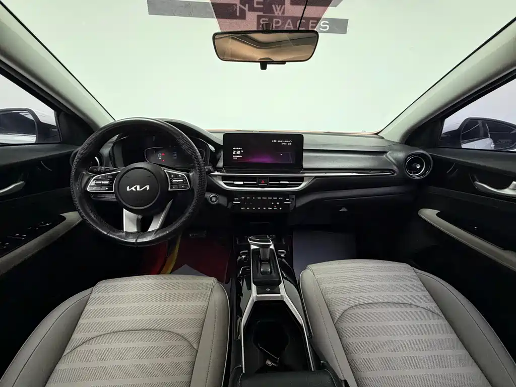 Kia K3 2023 1.5L CVT Luxury Edition