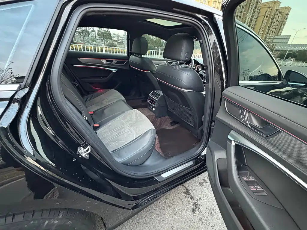Audi A6L 2024 model 45 TFSI Premium Dynamic Edition