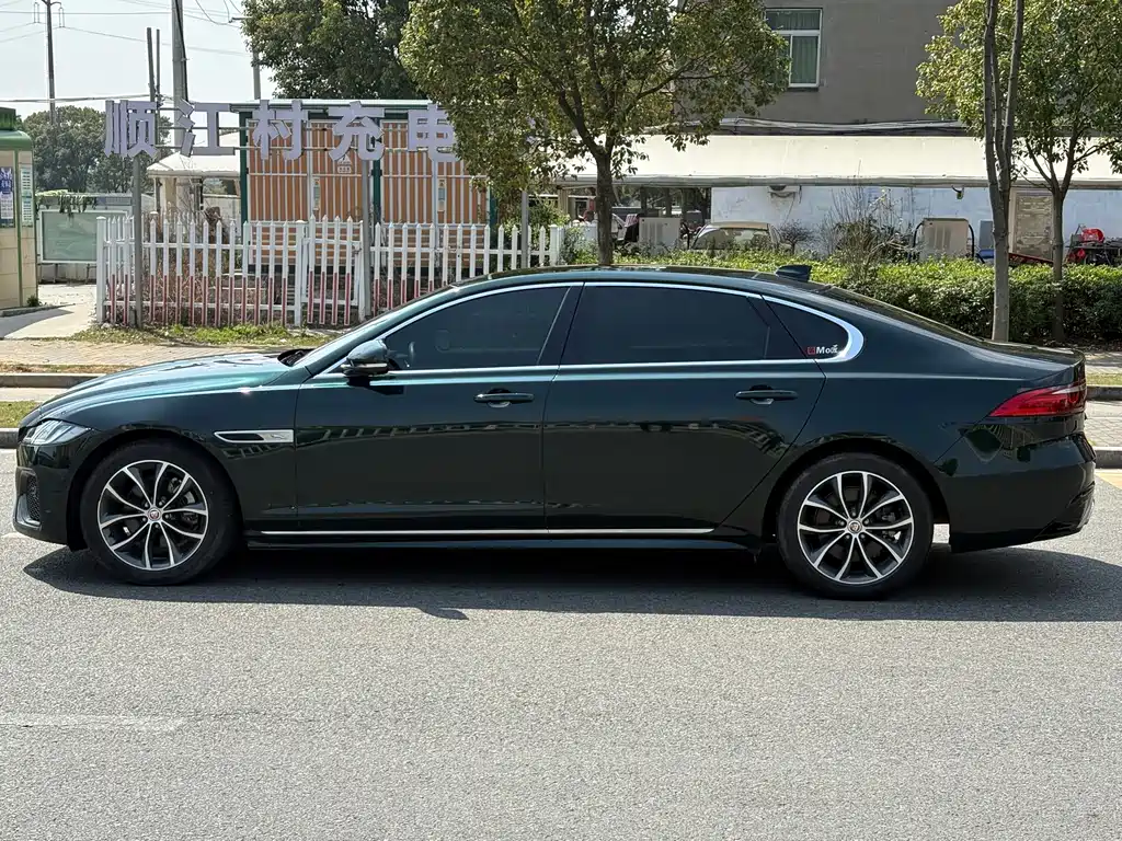 Jaguar XFL 2023 model XFL 2.0T P250 Two-Wheel Drive Elite Sports Edition