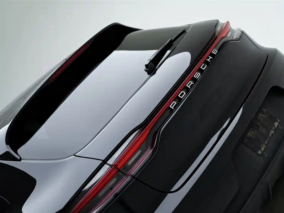 Macan 2021 2.0T