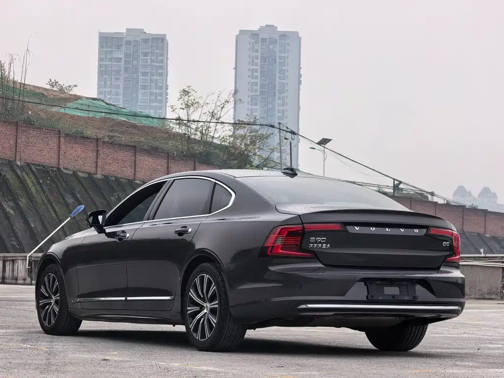 Volvo S90 2021 B5 Intelligent Luxury Edition