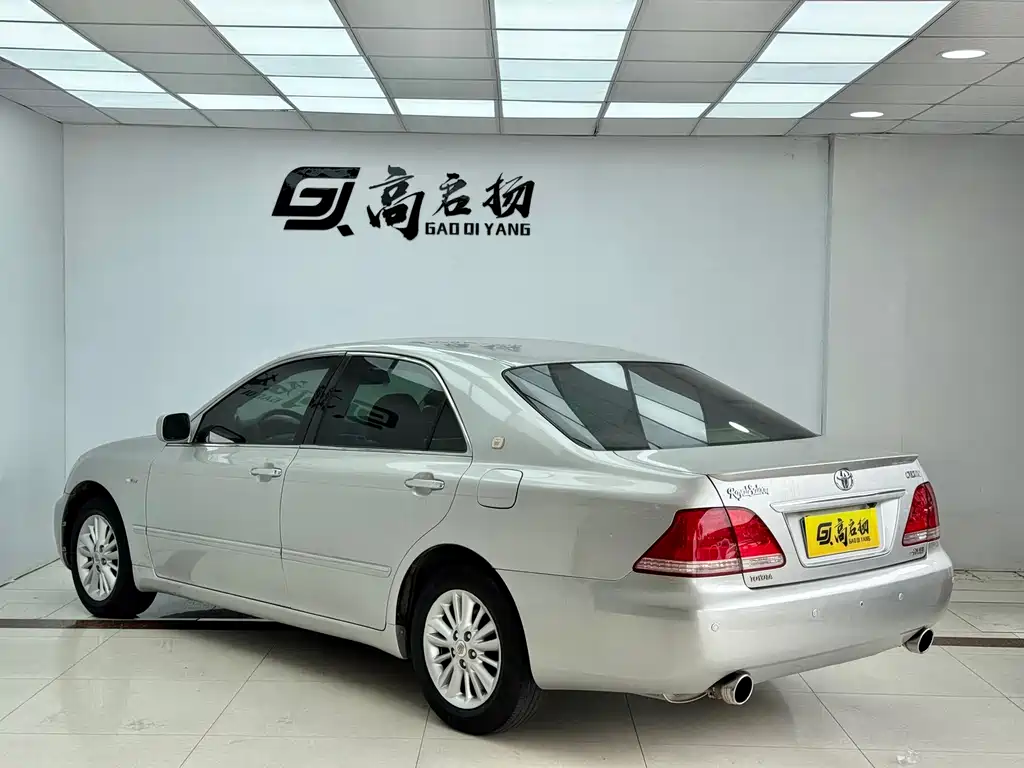 Crown 2007 2.5L Royal Special Edition