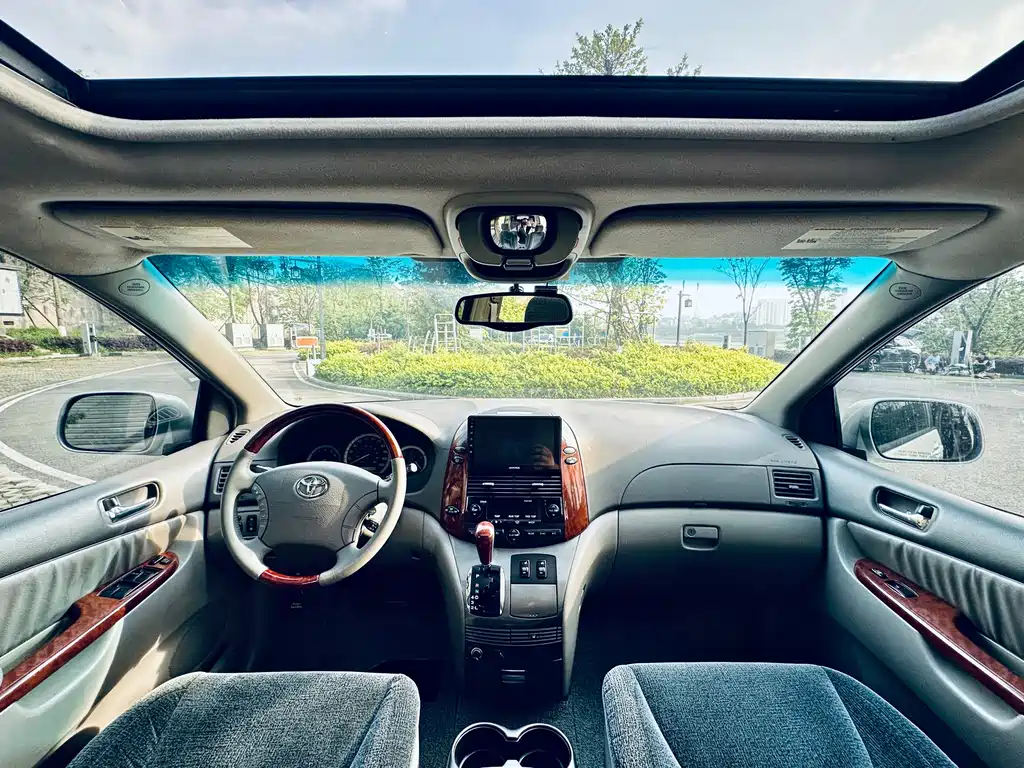 SIENNA 2005 3.3 XLE