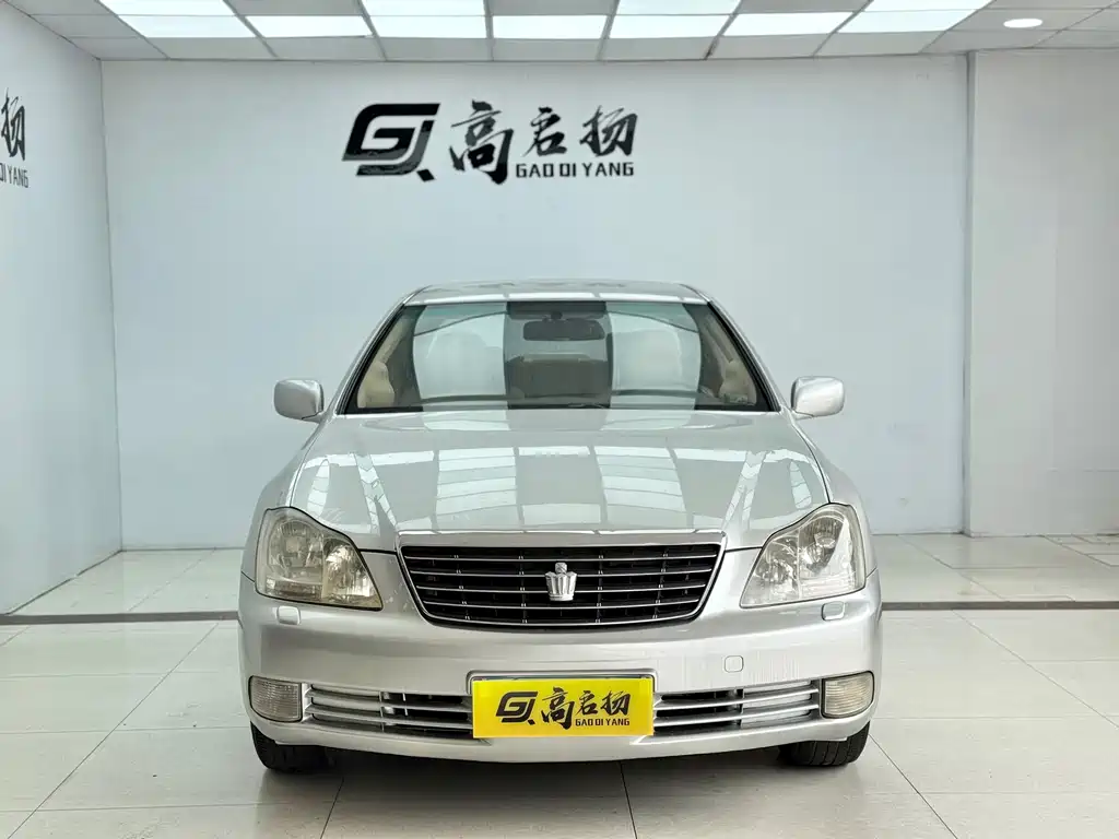 Crown 2007 2.5L Royal Special Edition