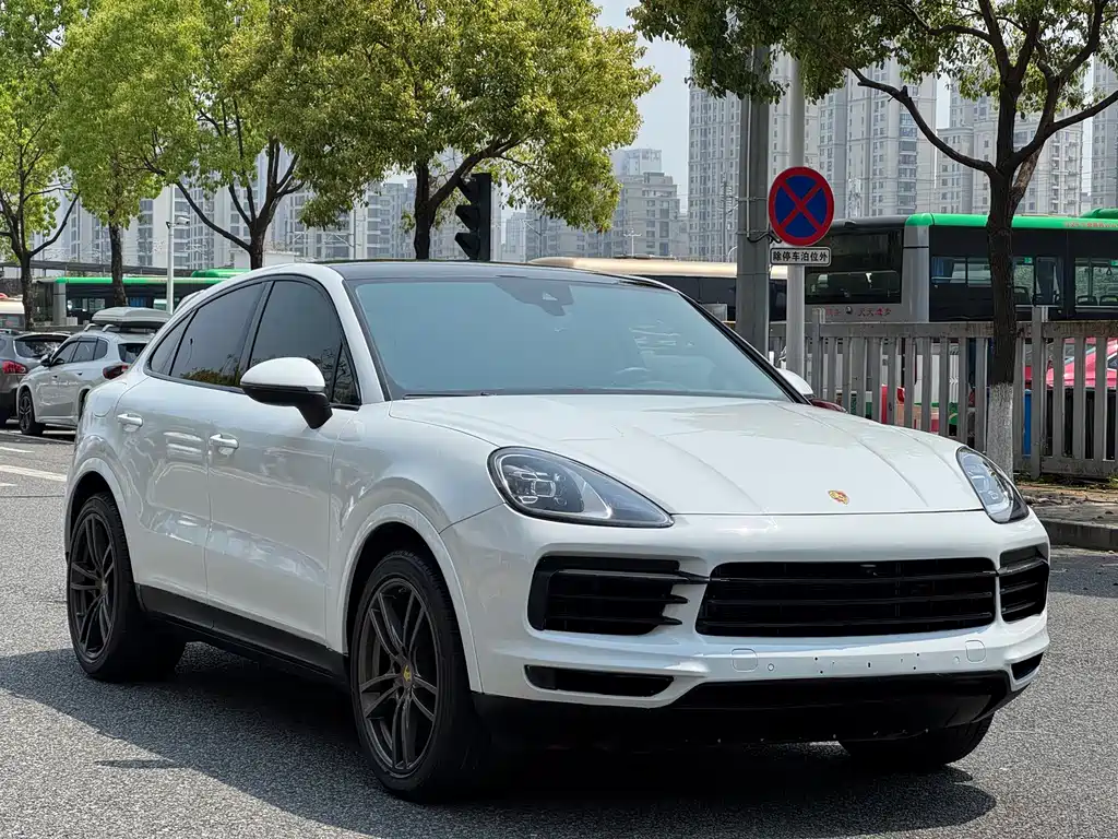 Cayenne 2019 Coupe 3.0T