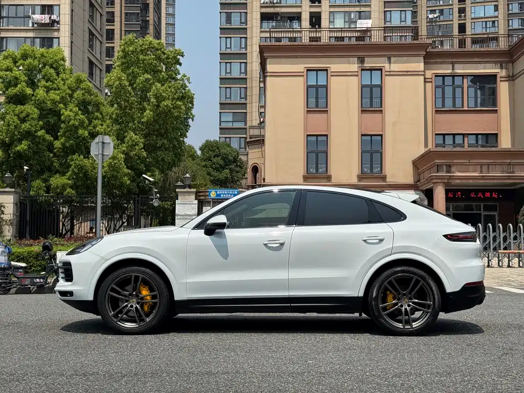 Cayenne 2019 Coupe 3.0T