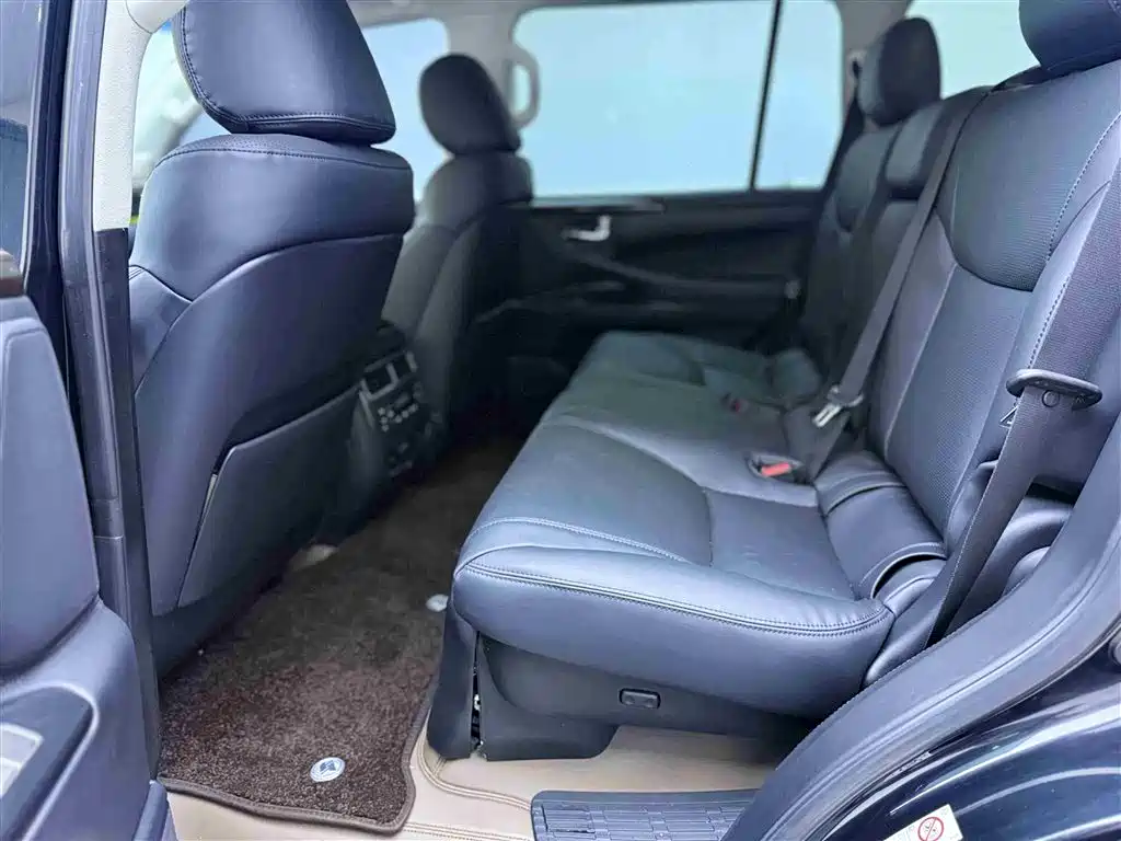 Lexus LX 2009 570